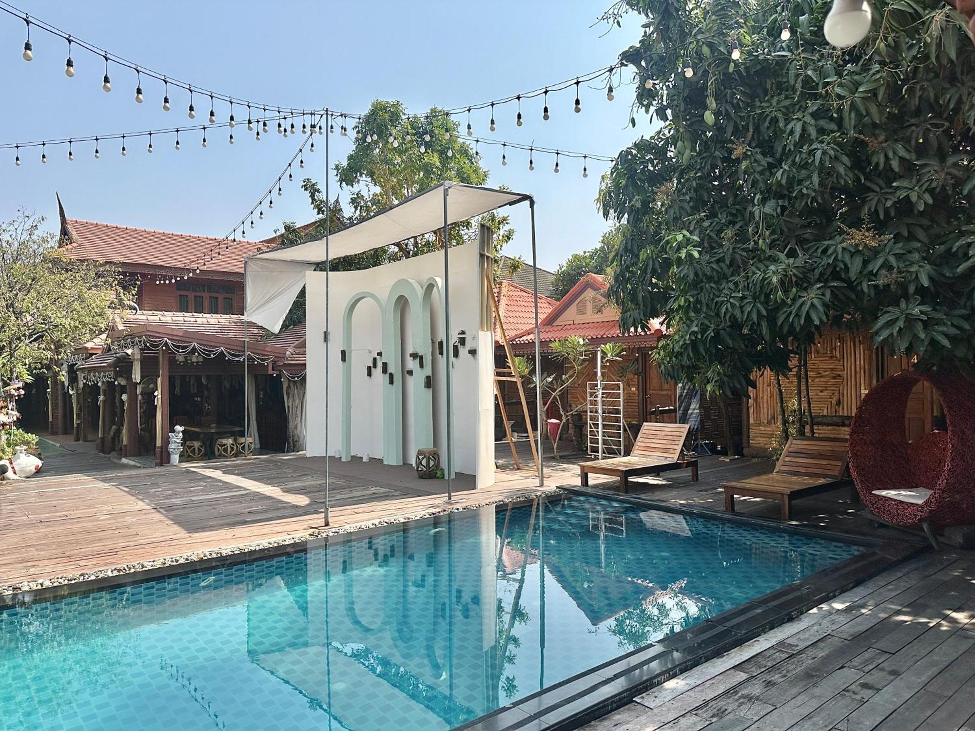 Montri Resort Donmuang Banguecoque Exterior foto